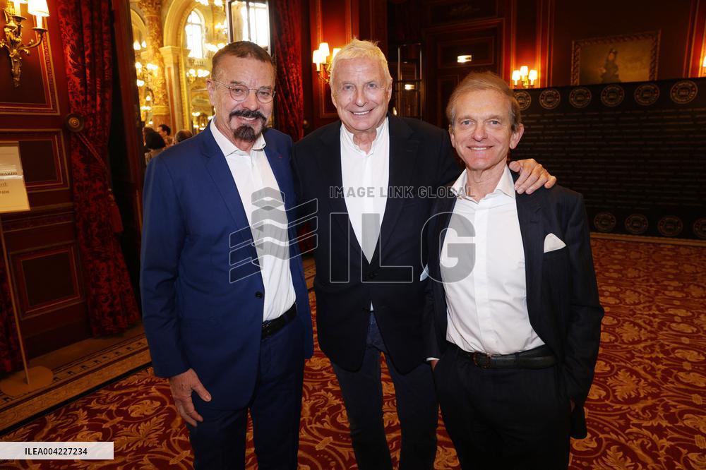 Exclusive - Chinese Business Club Lunch - Paris