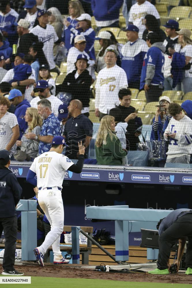 Baseball: Tigers vs. Dodgers