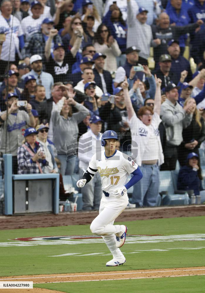 Baseball: Tigers vs. Dodgers