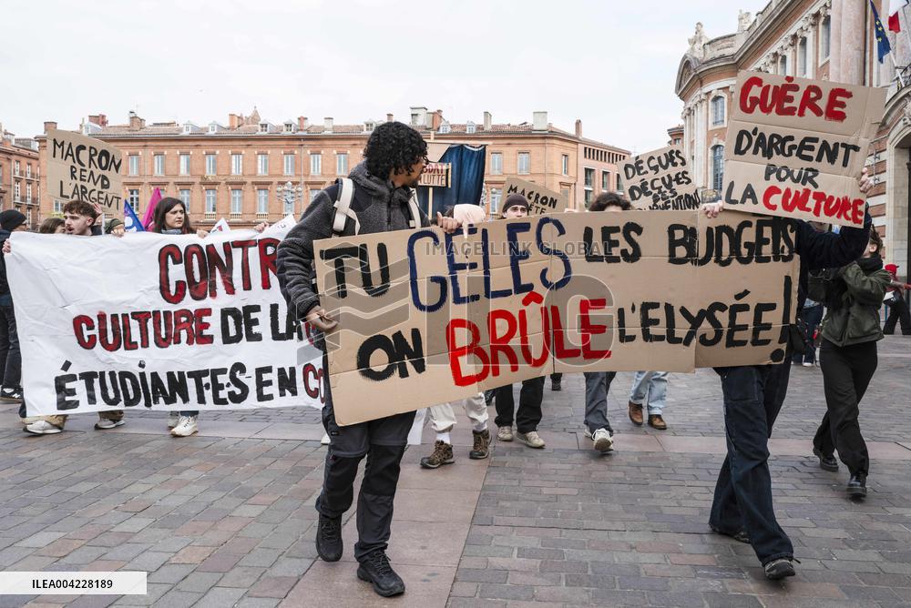 United Action Against Budget Austerity - Toulouse