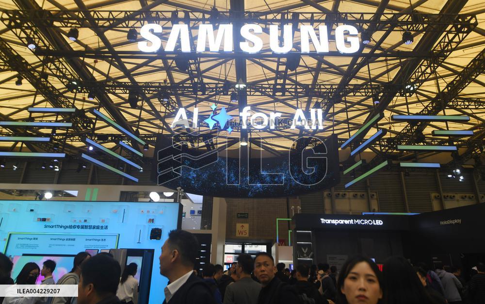 India Punishes Samsung Electronics