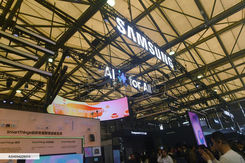 India Punishes Samsung Electronics