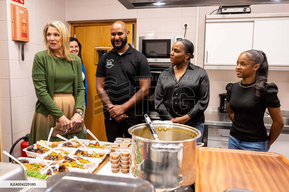 Queen Maxima At Iftar Meeting - Netherlands
