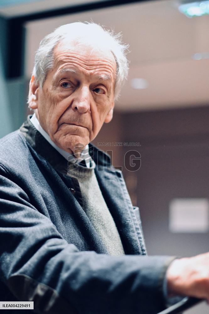 Director Konstantinos Gavras Costa-Gavras