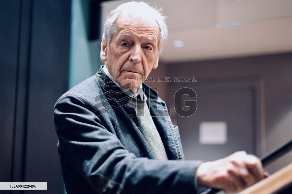 Director Konstantinos Gavras Costa-Gavras