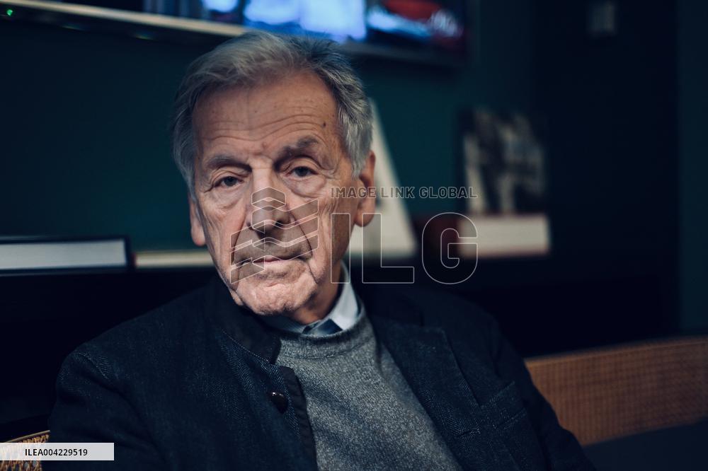 Director Konstantinos Gavras Costa-Gavras