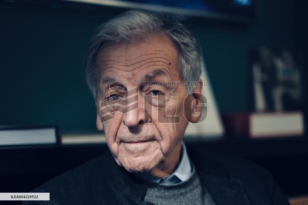 Director Konstantinos Gavras Costa-Gavras