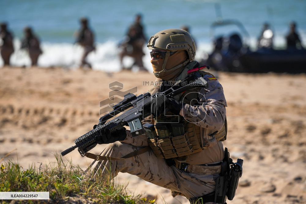 Military Exhibition Organized By Spanish Navy and NATO - Spain