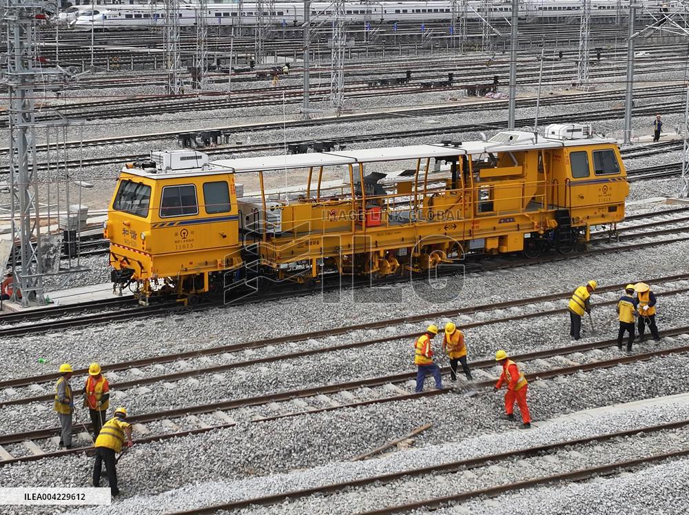 Nanchang-Jiujiang High-speed Railway Track Fine-adjustment