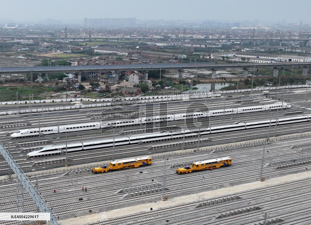 Nanchang-Jiujiang High-speed Railway Track Fine-adjustment