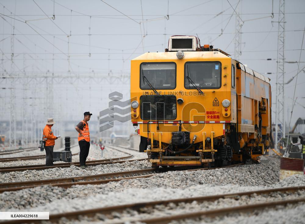 Nanchang-Jiujiang High-speed Railway Track Fine-adjustment