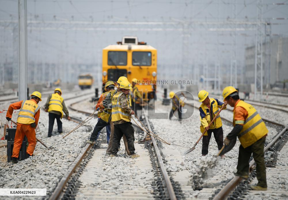 Nanchang-Jiujiang High-speed Railway Track Fine-adjustment