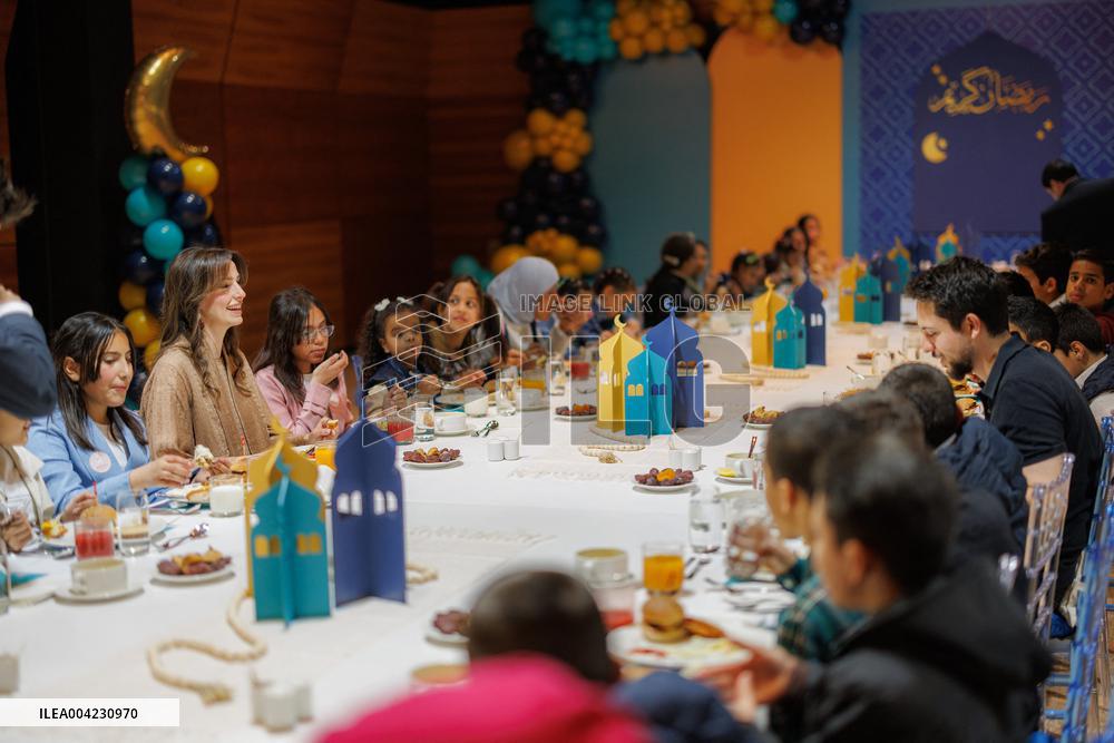 Prince Al Hussein And Wife Host Iftar For Orphans - Jordan