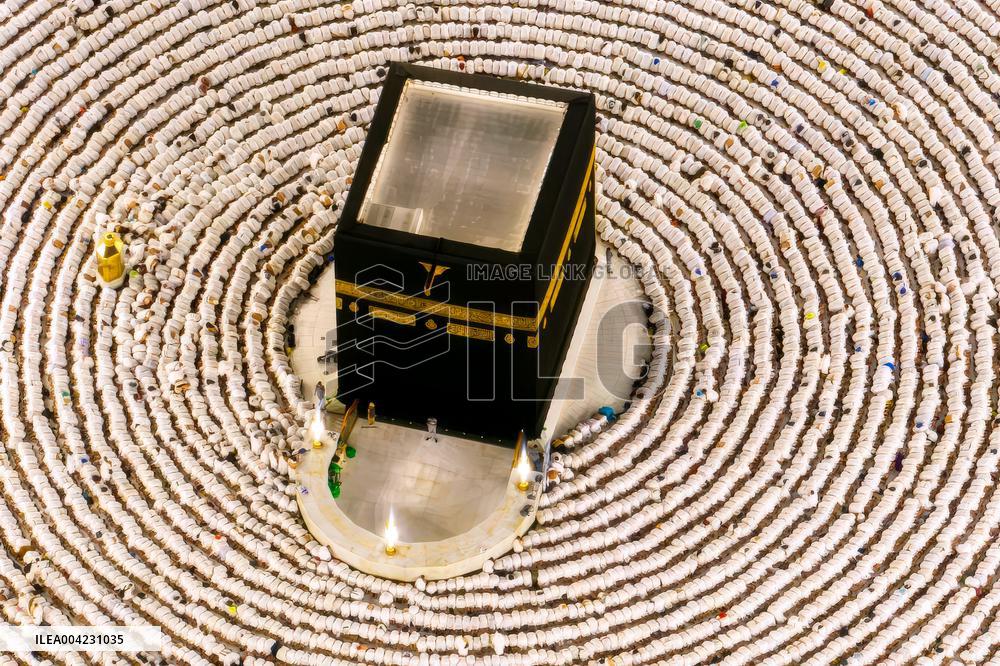 Great Mosque Ramadan Illustrations - Mecca