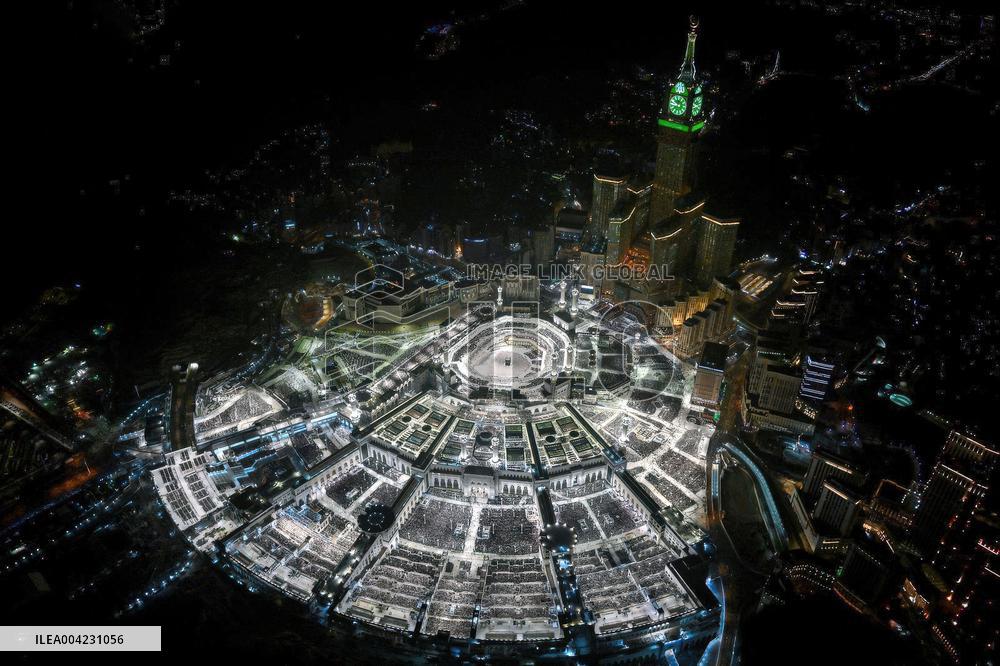 Great Mosque Ramadan Illustrations - Mecca