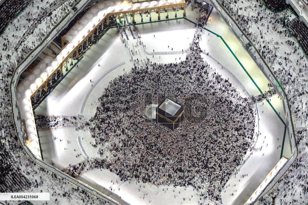 Great Mosque Ramadan Illustrations - Mecca