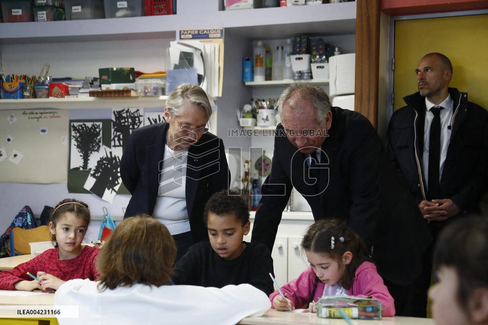 Strengthening Education Minister and Prime Minister Visit the Region - France