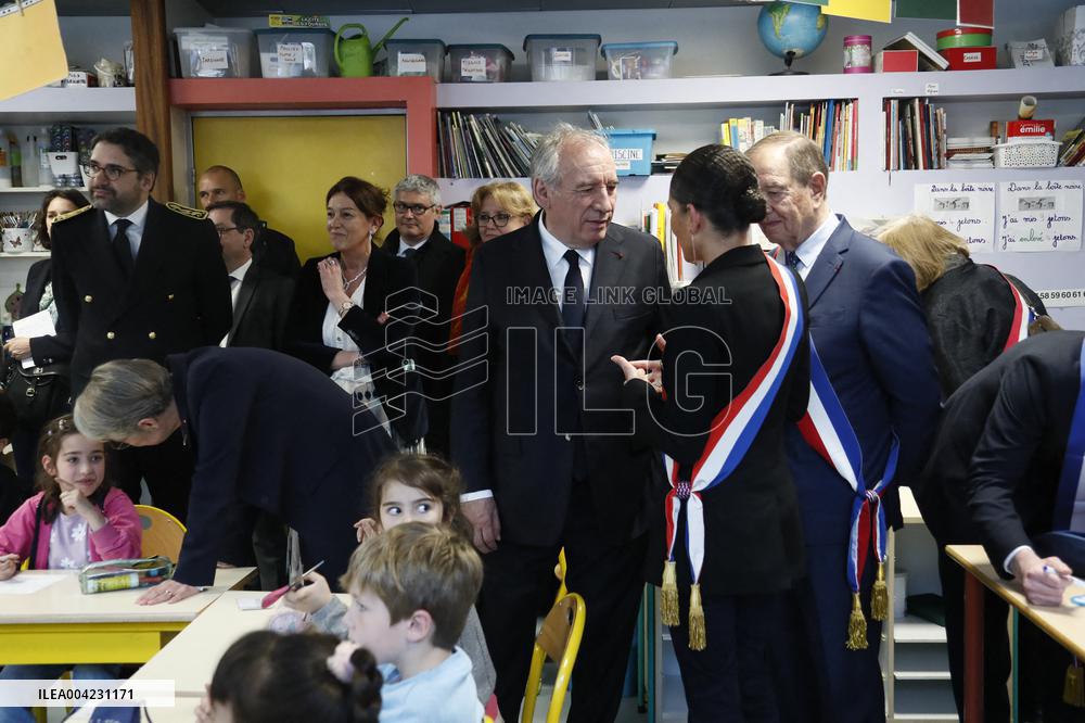 Strengthening Education Minister and Prime Minister Visit the Region - France