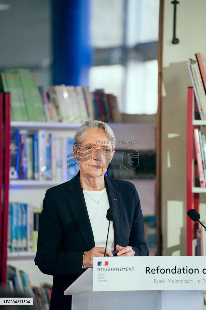French PM during a Press Conference - Paris AJ