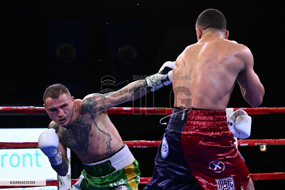 CONTATTO - Boxe - Mondiale Silver WBC Feather Weight - Magnesi vs El Handri