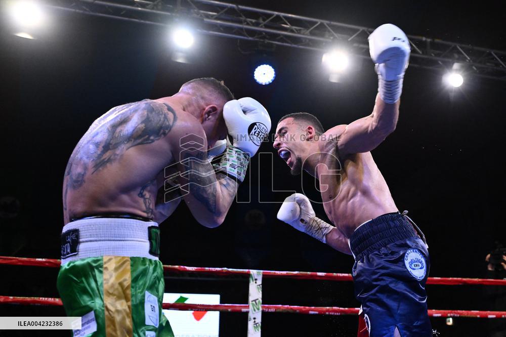 CONTATTO - Boxe - Mondiale Silver WBC Feather Weight - Magnesi vs El Handri