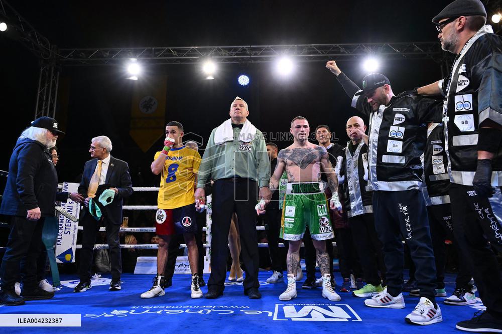 CONTATTO - Boxe - Mondiale Silver WBC Feather Weight - Magnesi vs El Handri