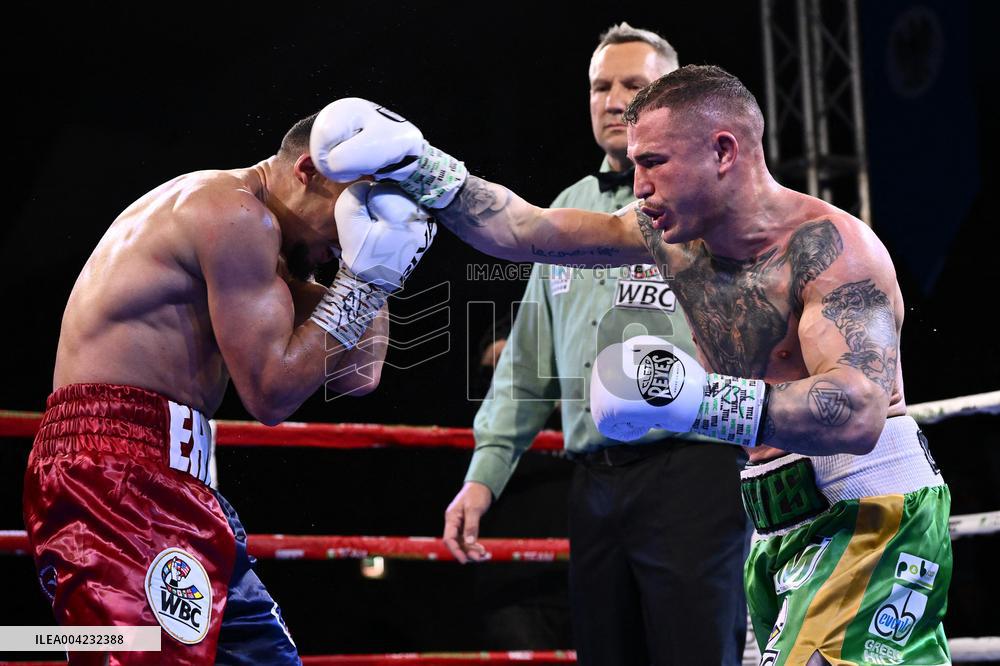 CONTATTO - Boxe - Mondiale Silver WBC Feather Weight - Magnesi vs El Handri