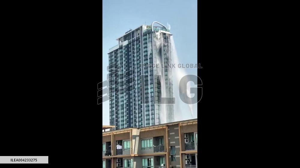 Thailand: Magnitude 7.7 Earthquake Strikes Bangkok, Water Cascades From Skyscraper 6