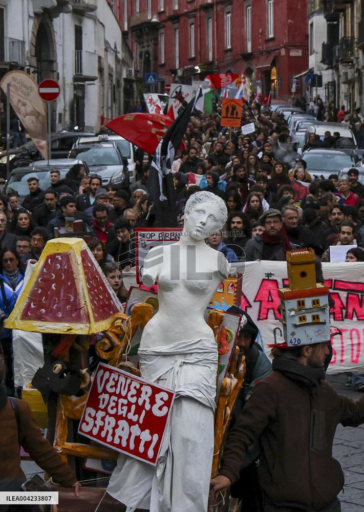 Demonstration Against Overtourism - Naples