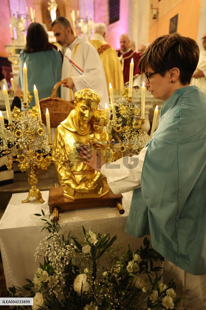 Pilgrimage Of The Relics Of Saint Anthony - Calvi