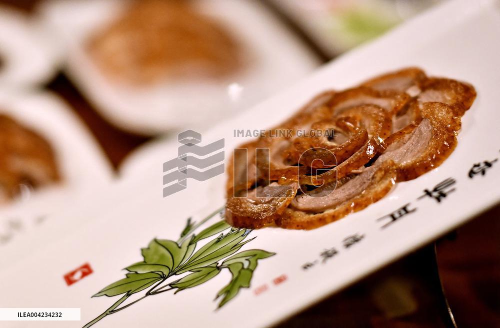 Preserving Tradition And Innovating Duck Culture - Bejing