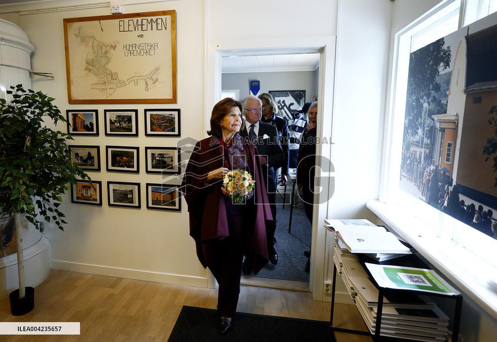 THE ROYAL COUPLE CELEBRATES SCHOOL 100 YEARS