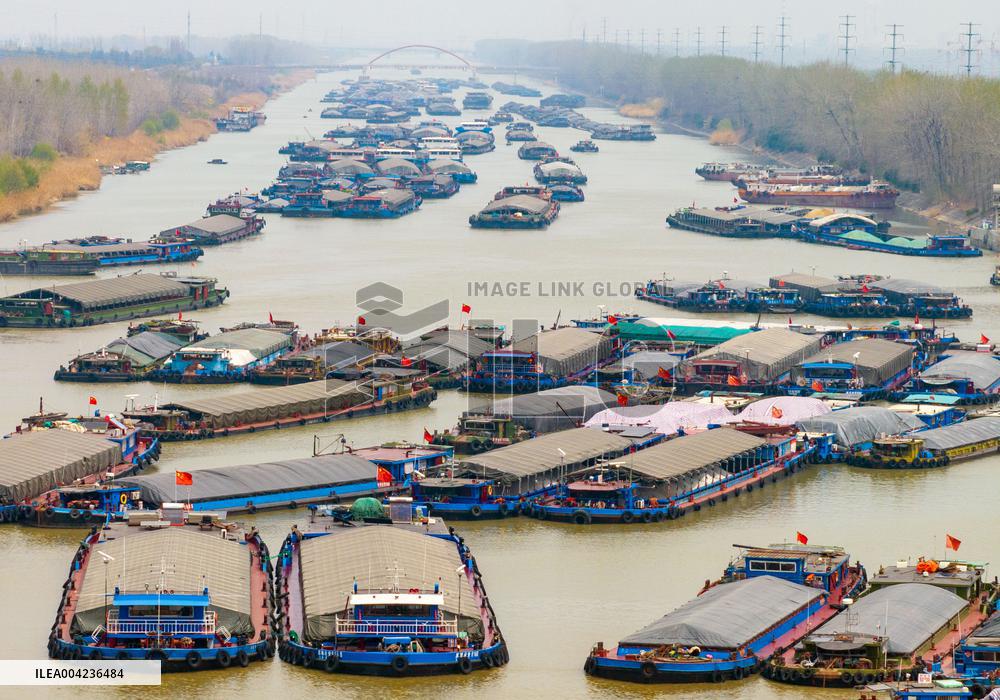 Subei Irrigation Canal Water Transport