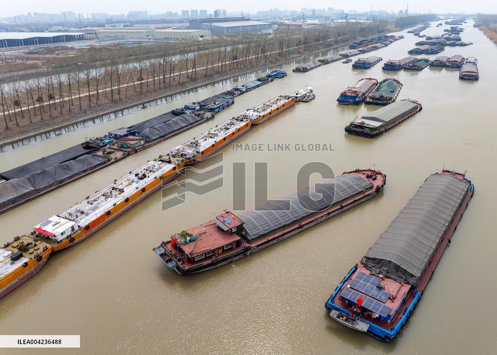 Subei Irrigation Canal Water Transport