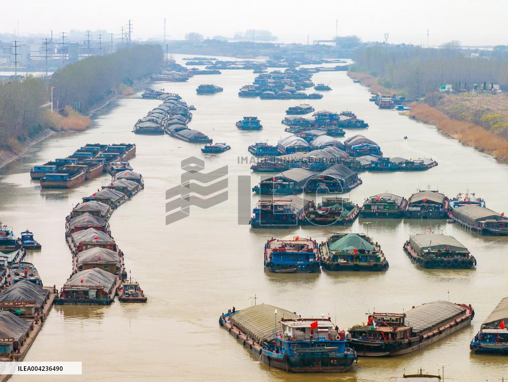 Subei Irrigation Canal Water Transport