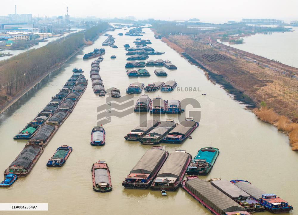 Subei Irrigation Canal Water Transport