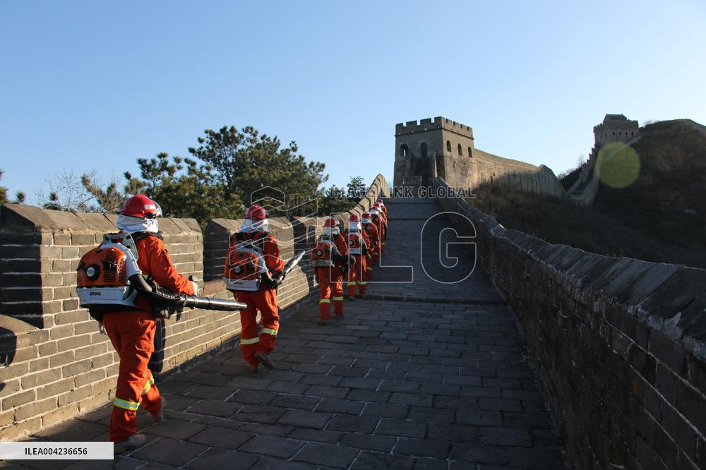 Firefighters Patrol Jinshanling Great Wall Scenic Area in  Cheng