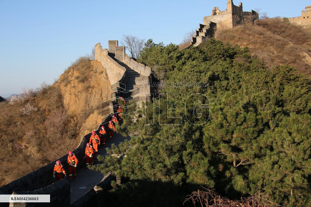 Firefighters Patrol Jinshanling Great Wall Scenic Area in  Cheng