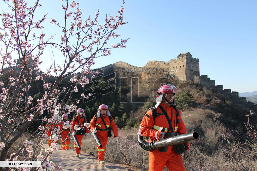 Firefighters Patrol Jinshanling Great Wall Scenic Area in  Cheng