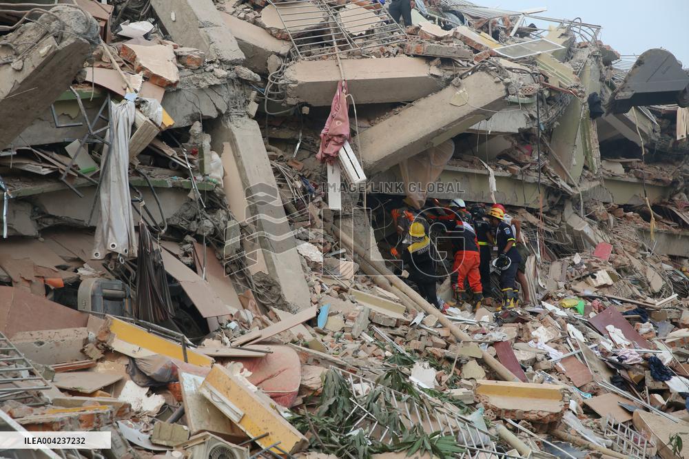 Myanmar Earthquake - Race To Find Survivors - Mandala