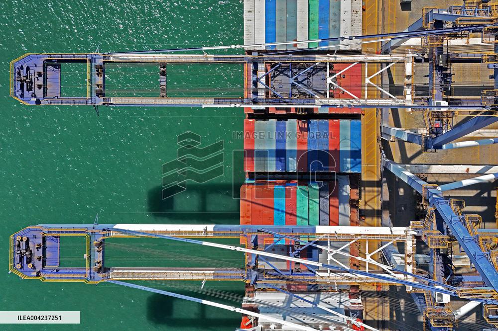 China Port Throughput Ranks First in The World in 2024
?