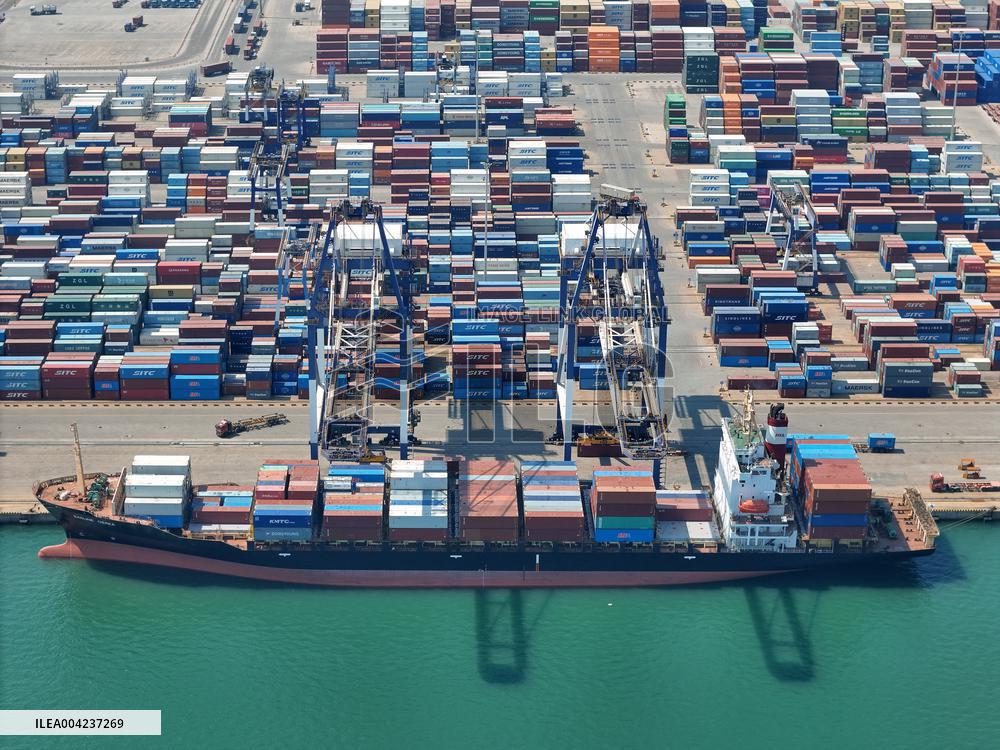 China Port Throughput Ranks First in The World in 2024
?
