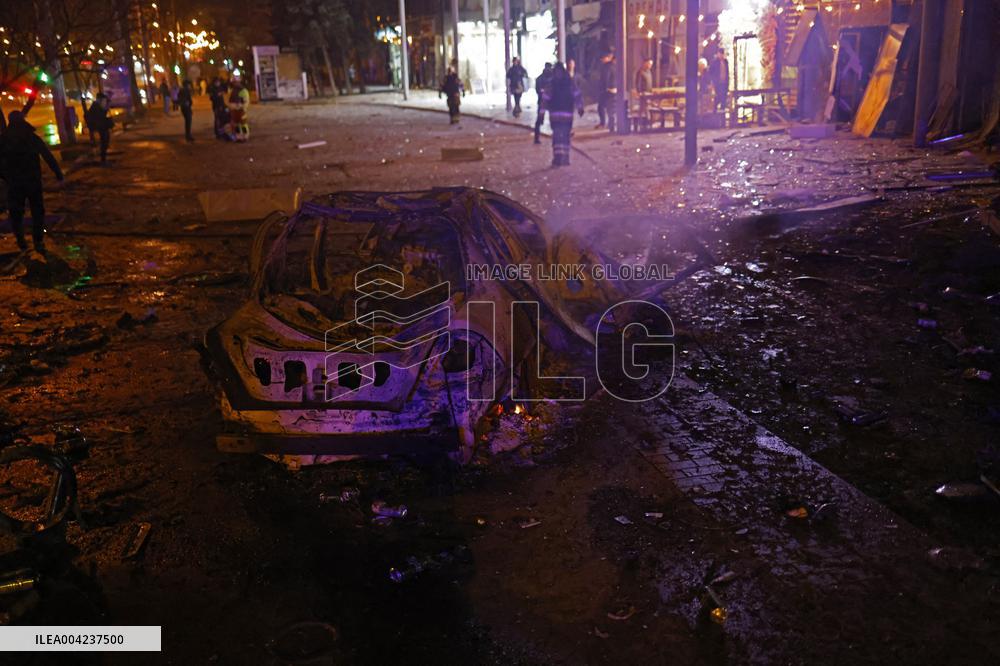 Russian troops hit military hospital in Kharkiv