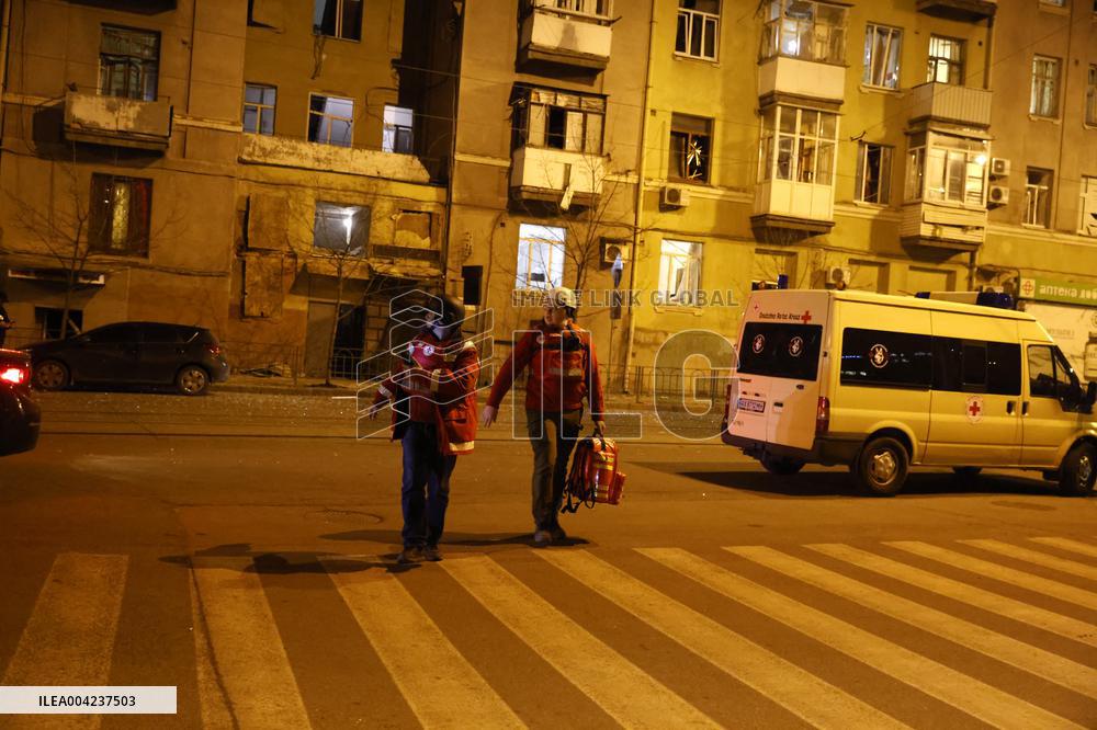 Russian troops hit military hospital in Kharkiv