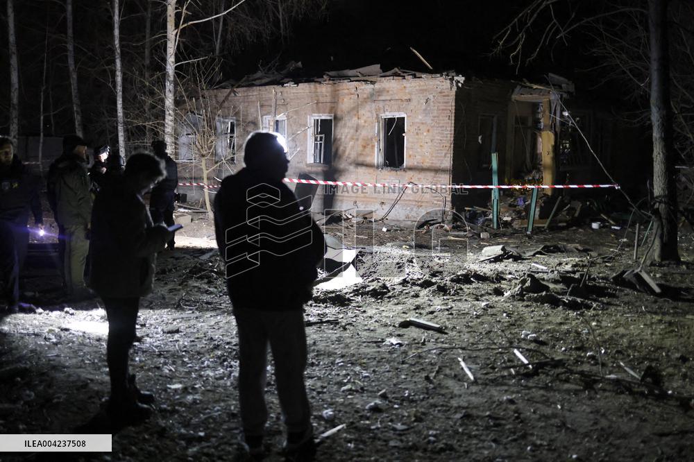 Russian troops hit military hospital in Kharkiv