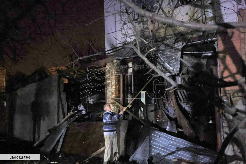 Russian troops hit military hospital in Kharkiv