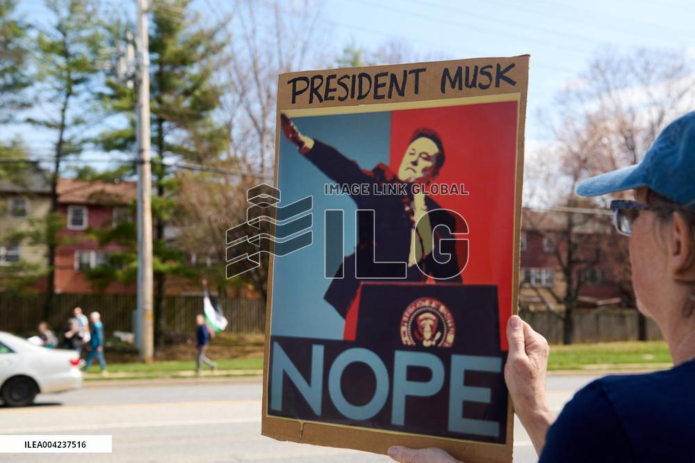 Tesla Takedown Global Day Of Action - Baltimore