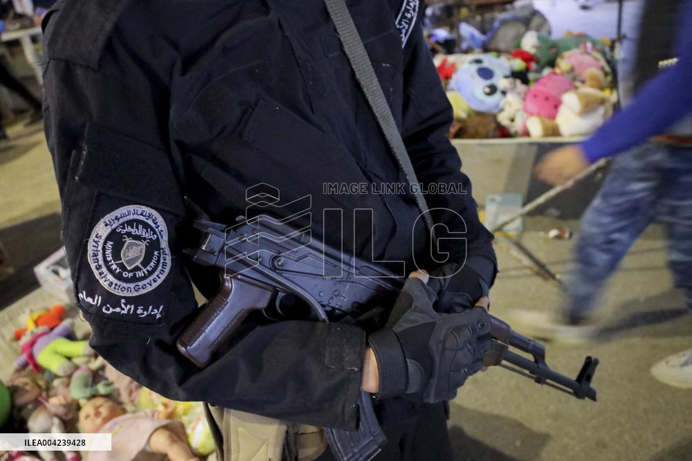 People Prepare For Eid Al Fitr In Idlib - Syria