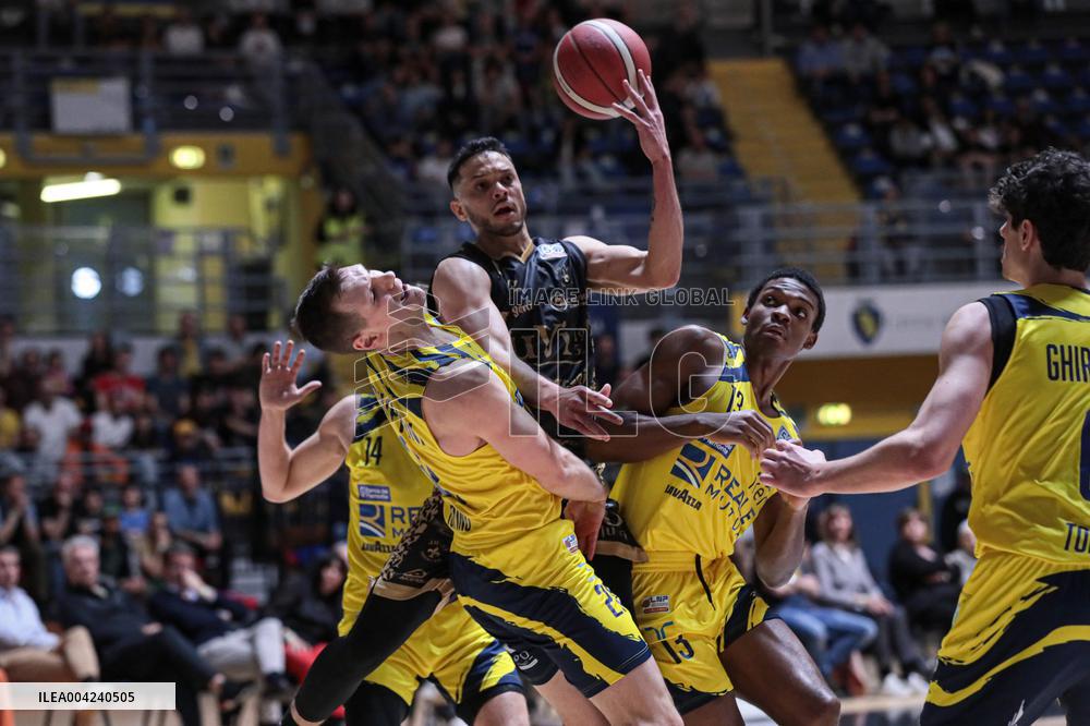 BASKET - Serie A2 - Reale Mutua basket Torino vs Juventus Cremona