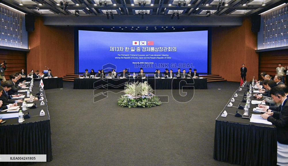 Japan, China-S. Korea trade meeting